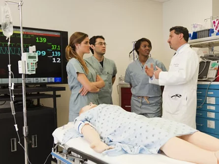 Medical Students, Instructor, and Computerized Patient Simulator